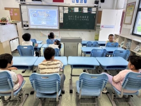 三1-主题班会图片