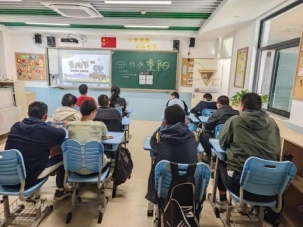 a060e9d8ebe92bb8bdab9cd3ed7407c7