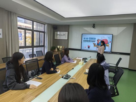 mmexport1764035873551